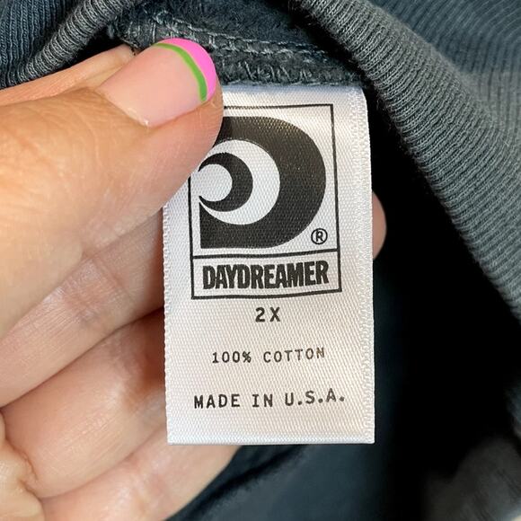 Daydreamer Street Guitar Shop Shrunken Crew Sweatshirt Vintage Black 2X NWT - Picture 4 of 10